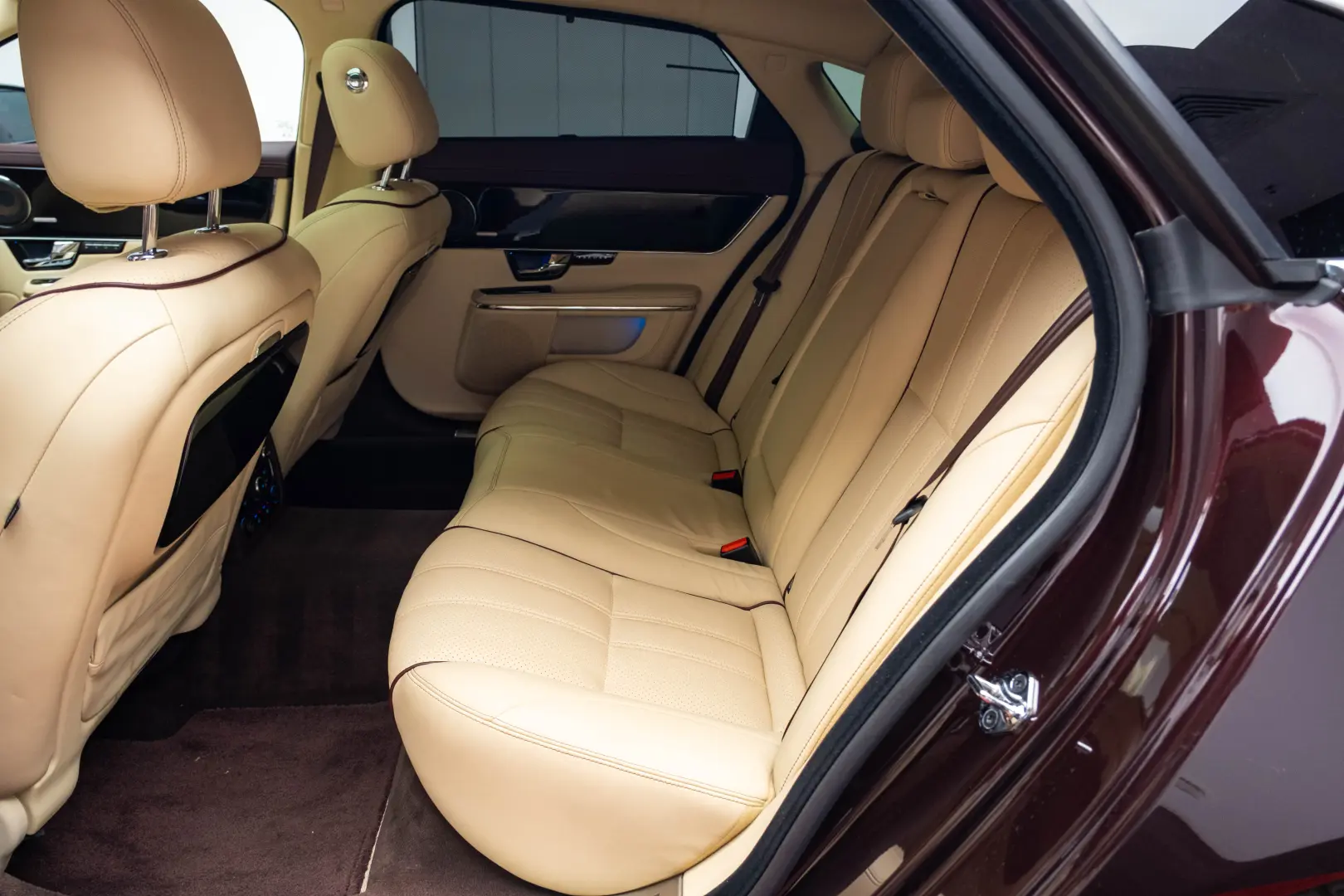 Jaguar XJ Long 5.0 - 510cp