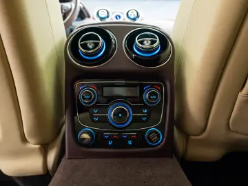 Jaguar XJ Long 5.0 - 510cp