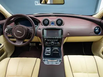 Jaguar XJ Long 5.0 - 510cp