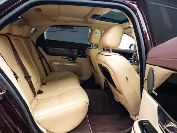 Jaguar XJ Long 5.0 - 510cp