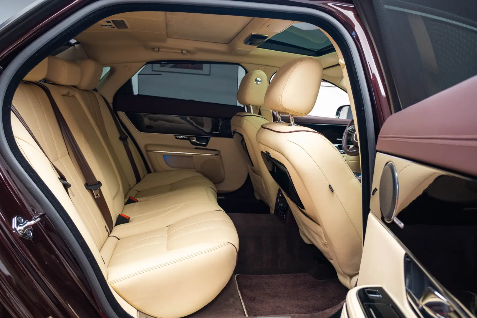 Jaguar XJ Long 5.0 - 510cp