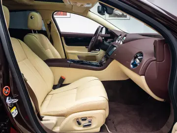 Jaguar XJ Long 5.0 - 510cp