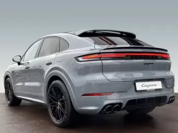 Porsche Cayenne E-Hybrid Coupe Panoramadach InnoDrive