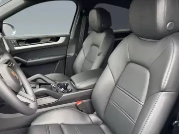 Porsche Cayenne E-Hybrid Coupe Panoramadach InnoDrive