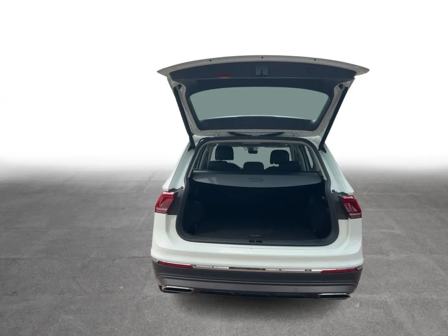 Tiguan Allspace 1.5 TSI DSG Highline Navi LED AH