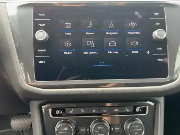 Tiguan Allspace 1.5 TSI DSG Highline Navi LED AH