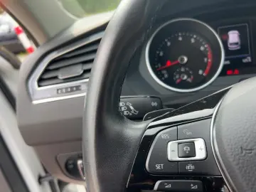 Tiguan Allspace 1.5 TSI DSG Highline Navi LED AH