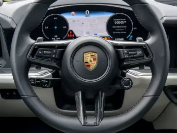 Porsche Cayenne E-Hybrid Coupe BOSE Panorama InnoDrive