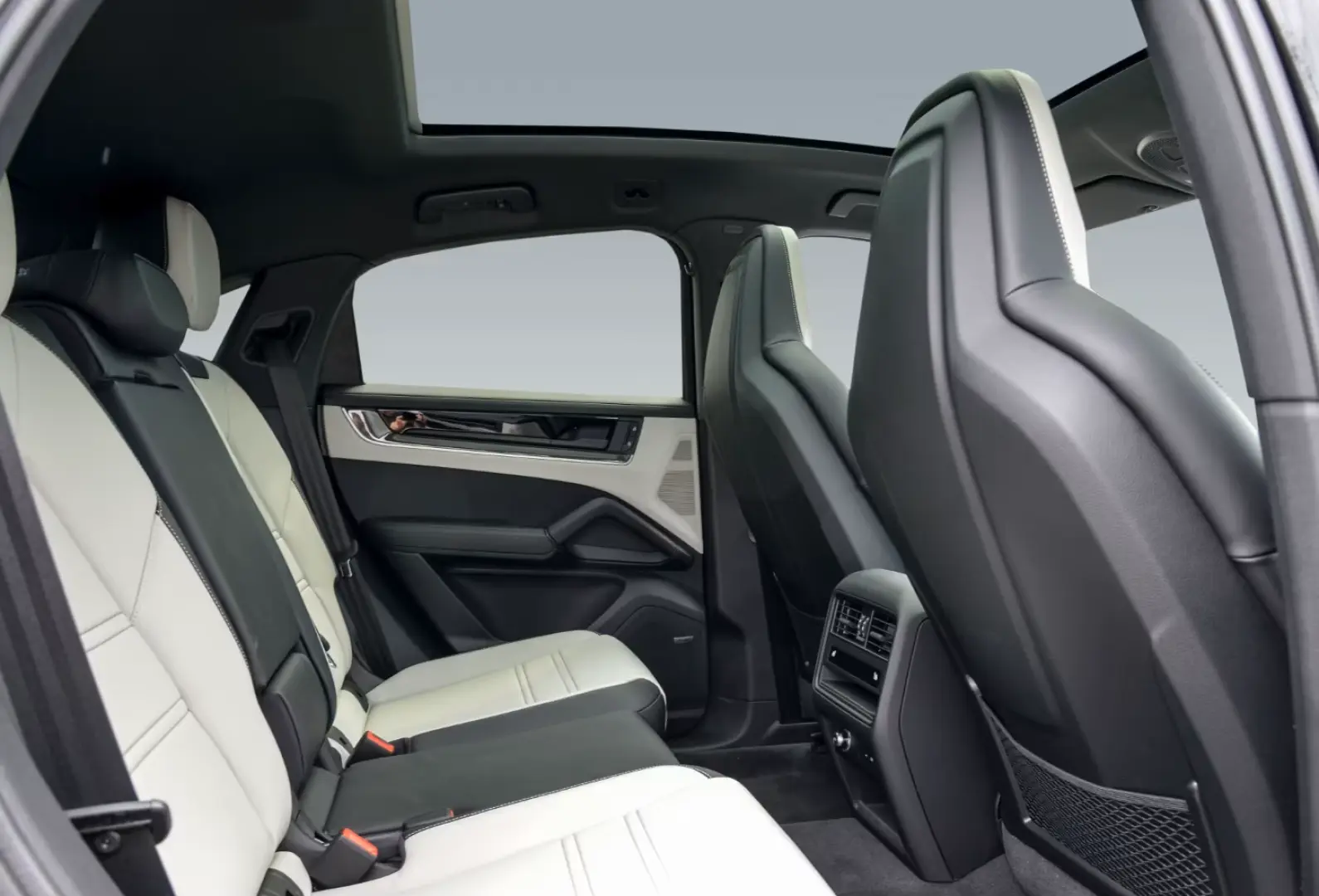 Porsche Cayenne E-Hybrid Coupe BOSE Panorama InnoDrive