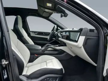 Porsche Cayenne E-Hybrid Coupe BOSE Panorama InnoDrive