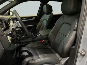 Porsche Cayenne E-Hybrid BOSE Panoramadach InnoDrive