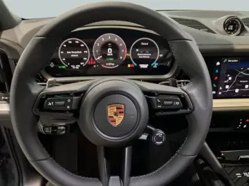 Porsche Cayenne E-Hybrid BOSE Panoramadach InnoDrive