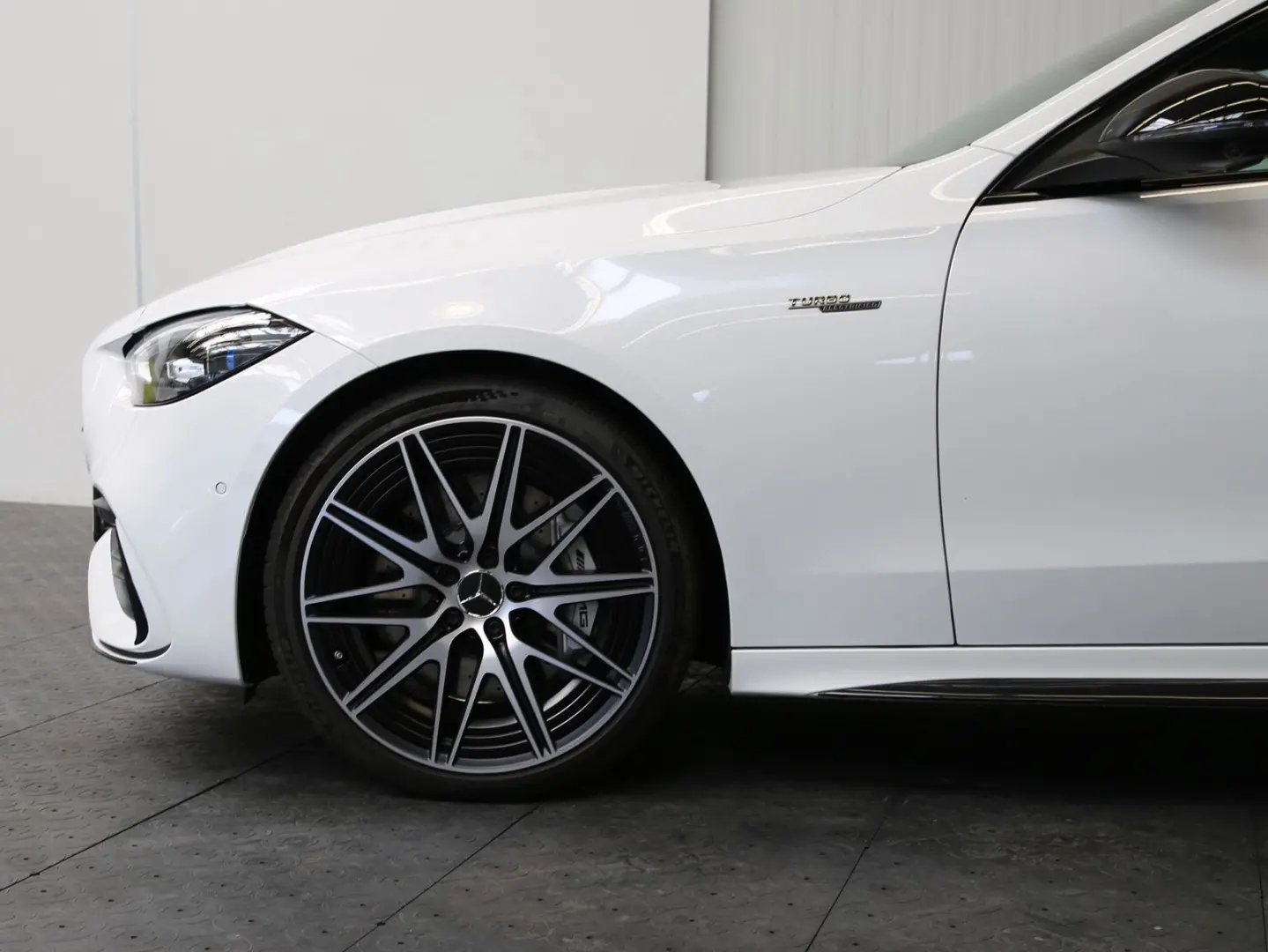 C 43 AMG 4M PANO*NIGHT-II*360°*Soundsystem*Distr