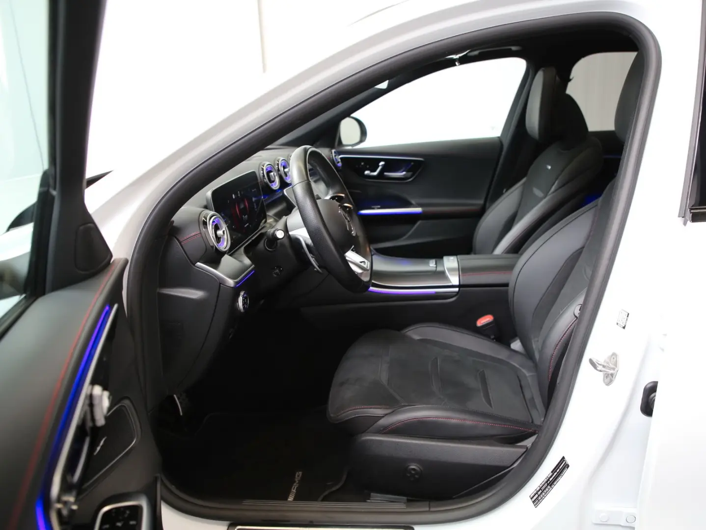 C 43 AMG 4M PANO*NIGHT-II*360°*Soundsystem*Distr