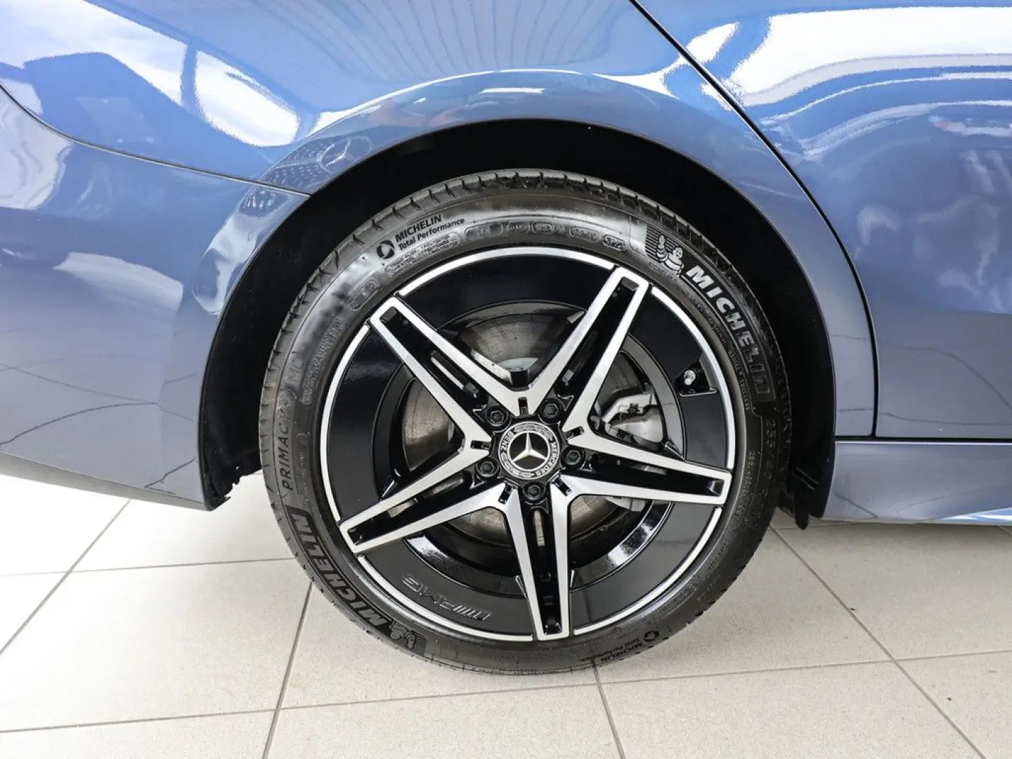 C 400 e 4M AMG Sport Advanced Plus Distr. LED Pa