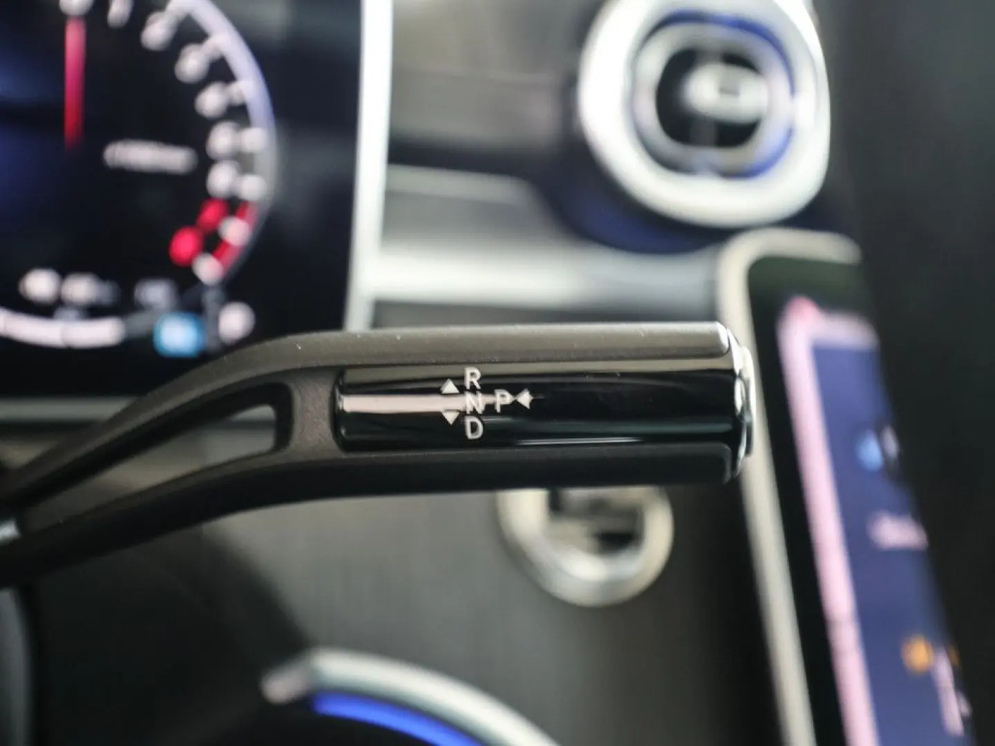C 400 e 4M AMG Sport Advanced Plus Distr. LED Pa