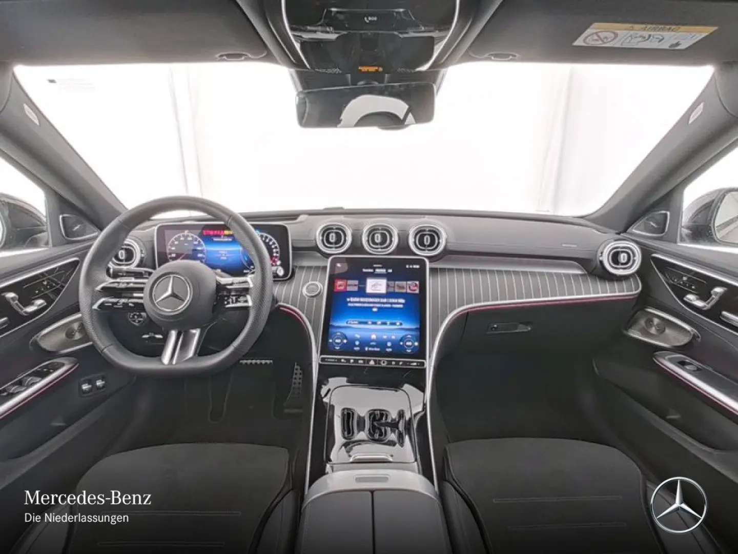 C 300 e 4M AMG Premium+/Night/Pano/Distr/360/HUD