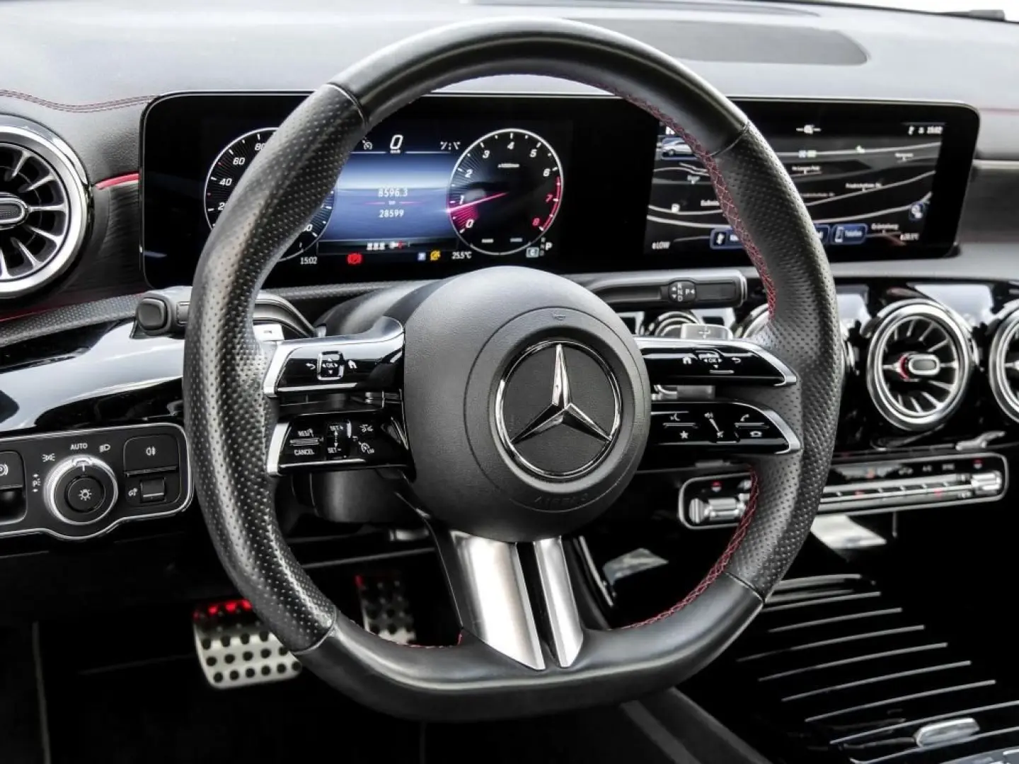 CLA 250 4M AMG-Premium/ILS/Pano/Burm/Night/19''