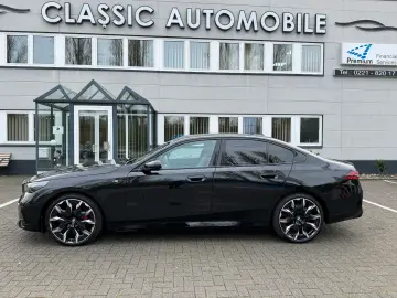 520 i M Sportpaket Pro/Panorama/360°Kam/21 Zoll