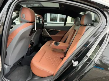 520 i M Sportpaket Pro/Panorama/360°Kam/21 Zoll