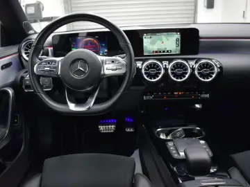 CLA 250 e AMG Sport Edition 2021 Night LED Bur A
