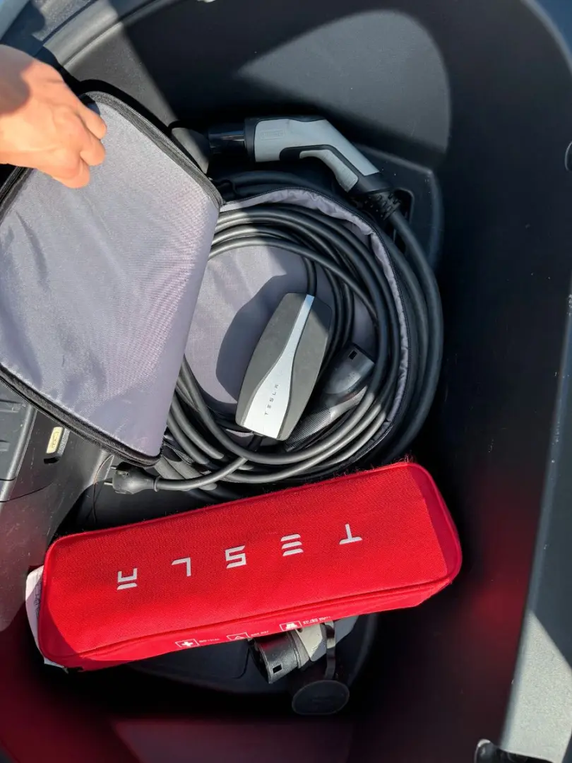 Model 3 Long Range AWD 75kWh Netto € 18.450.-