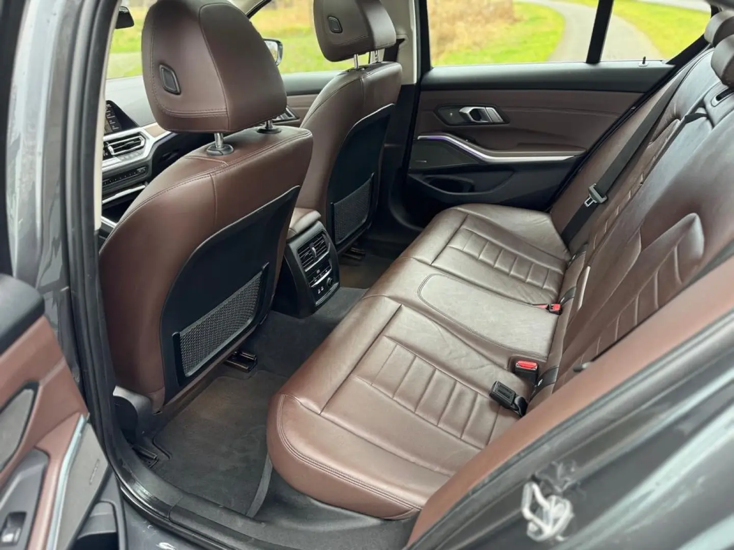 BMW Seria 3 320d xDrive Sedan – Luxury Line