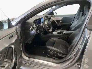 CLA 200 d 8G AMG/Vielspeiche/LED-Beam/MBUX High