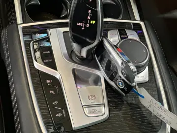 745 Baureihe 7 Lim 745 e M Sport