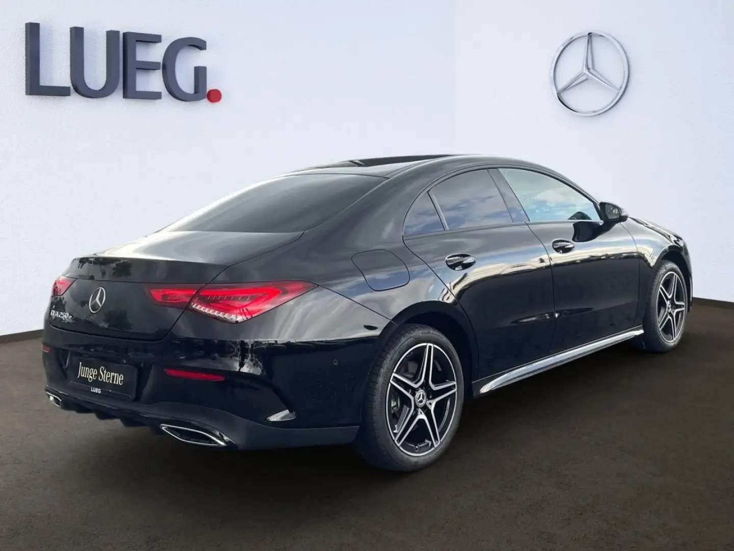 CLA 250 e AMG+INFOTAINMENT+NIGHT+LEDER+HUD+LED