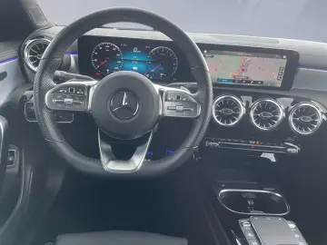 CLA 250 e AMG+INFOTAINMENT+NIGHT+LEDER+HUD+LED