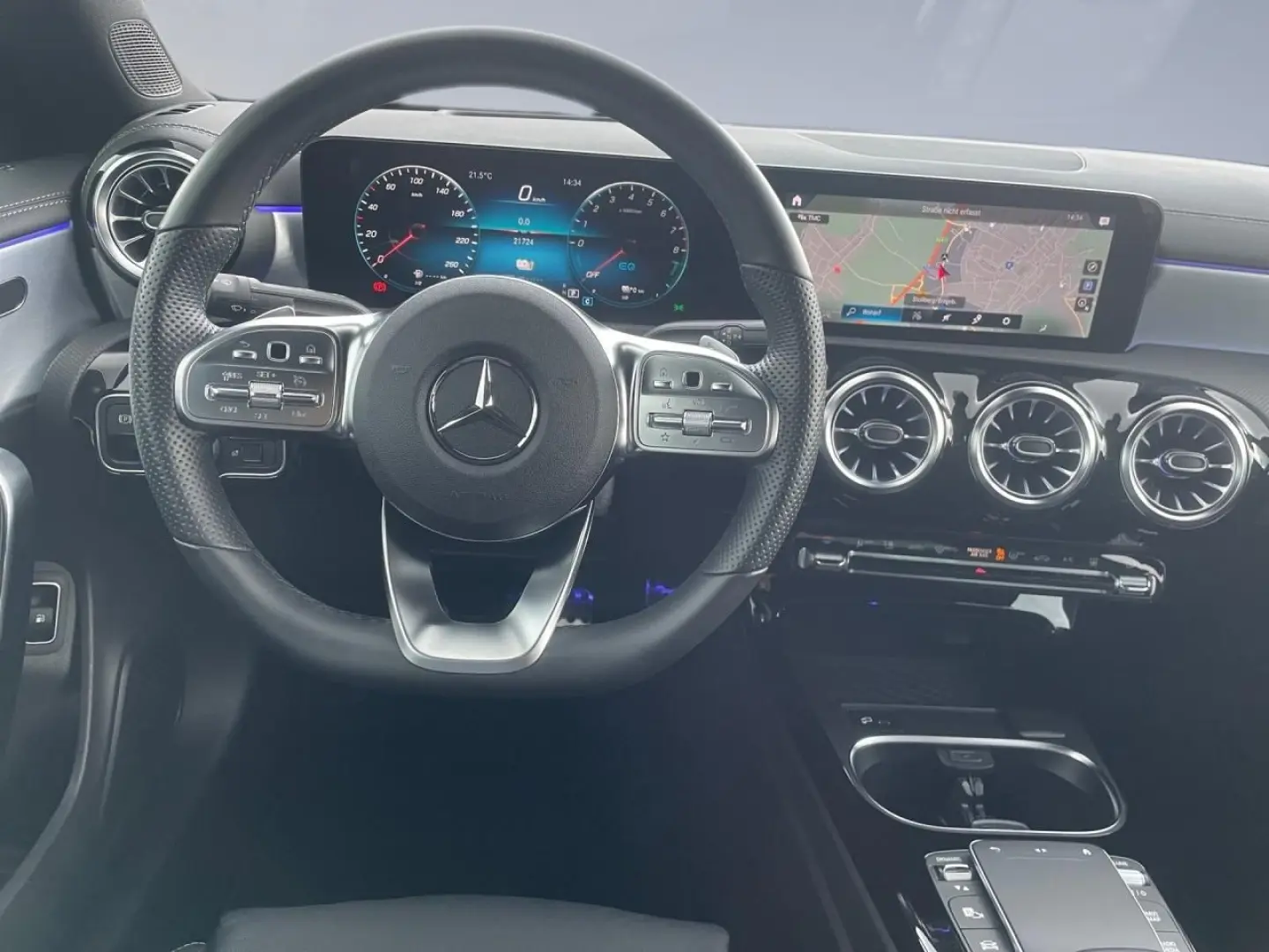CLA 250 e AMG+INFOTAINMENT+NIGHT+LEDER+HUD+LED