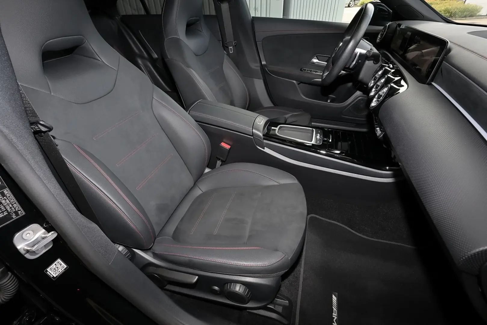 CLA 180 Coupé AMG TOTWINKEL+18 ZOLL+KAMERA+LED