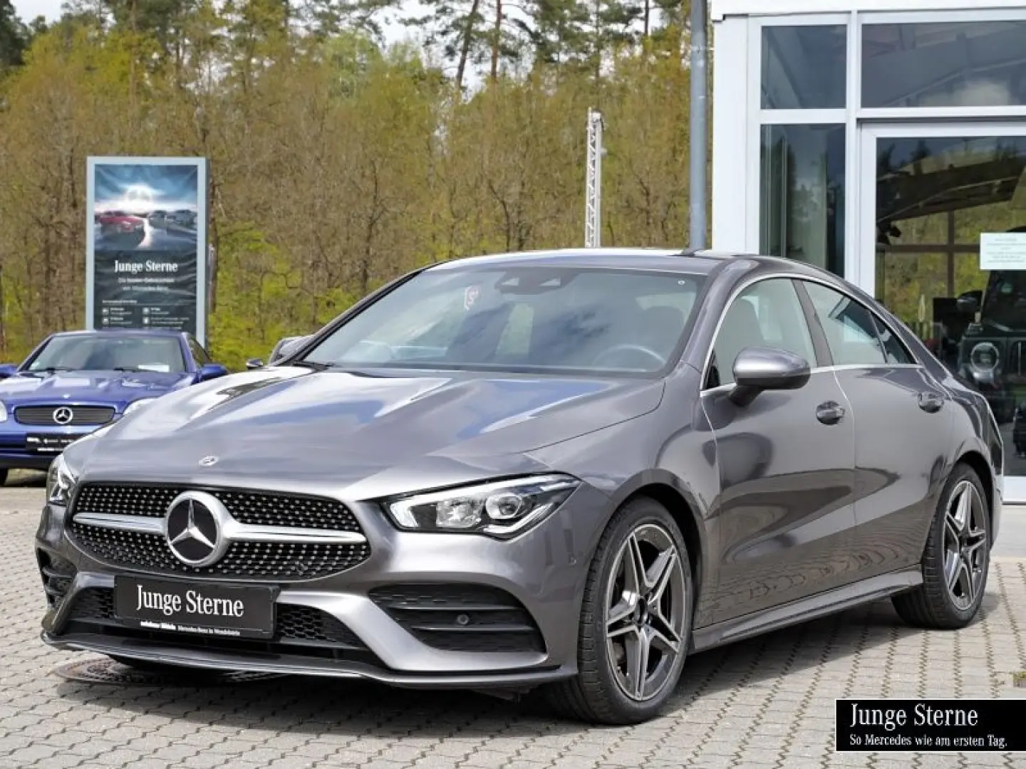 CLA 200 AMG SPUR+AMBIENTE+LED+SPIEGEL+PDC+TEMPOM