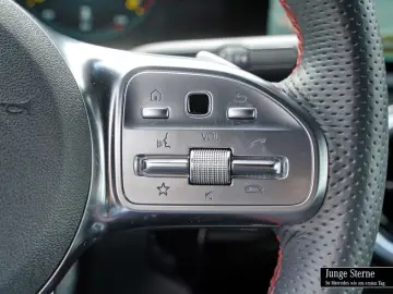 CLA 200 AMG SPUR+AMBIENTE+LED+SPIEGEL+PDC+TEMPOM