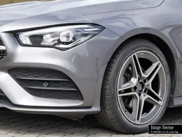 CLA 200 AMG SPUR+AMBIENTE+LED+SPIEGEL+PDC+TEMPOM