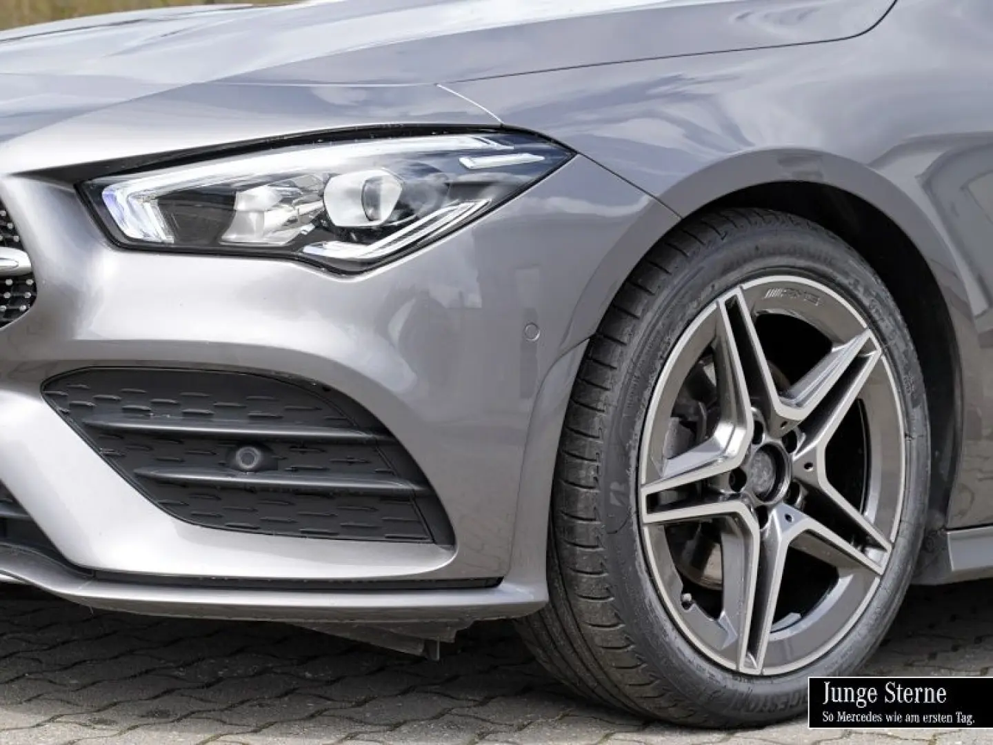 CLA 200 AMG SPUR+AMBIENTE+LED+SPIEGEL+PDC+TEMPOM