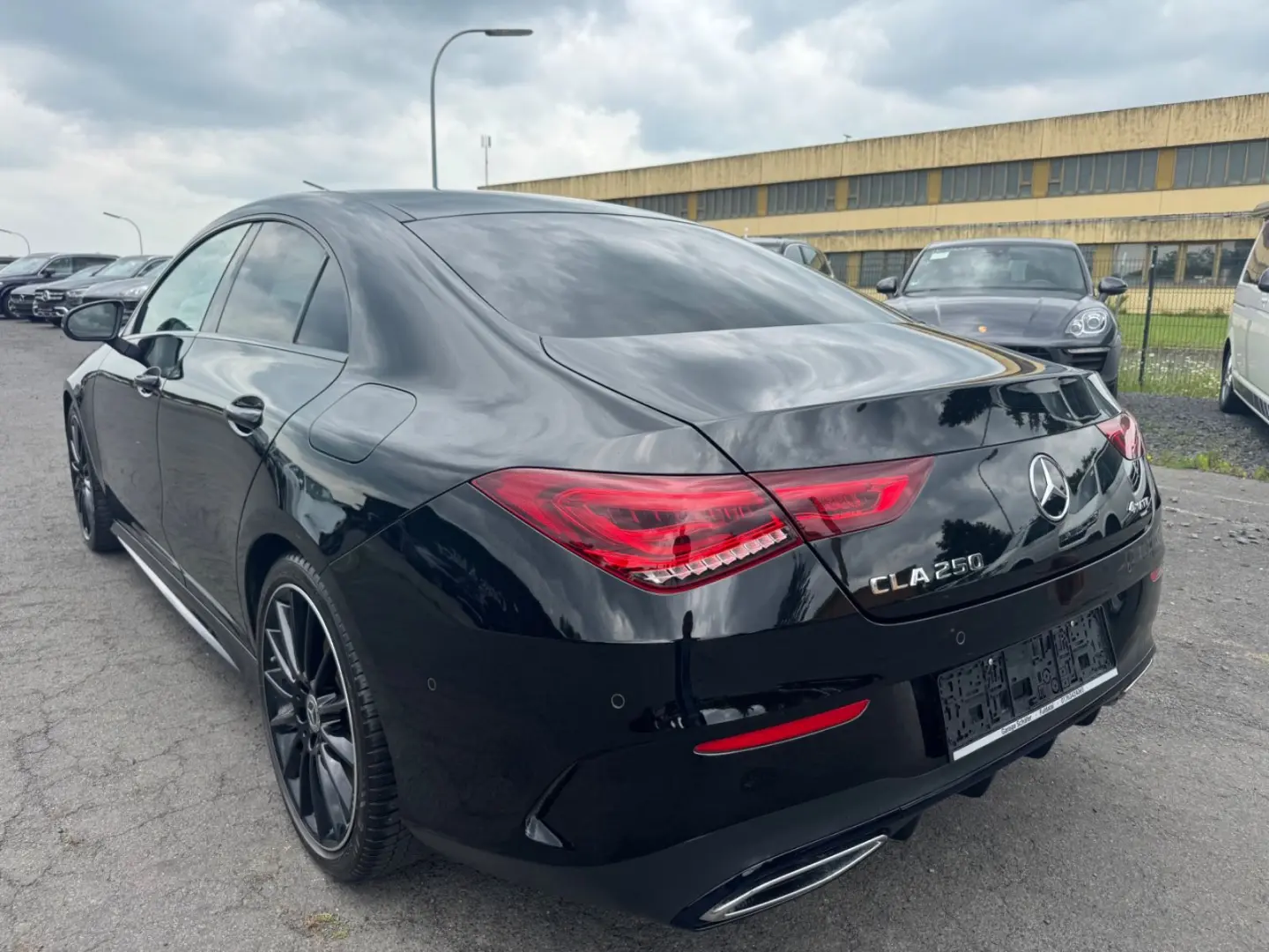 CLA 250 4Matic AMG 1.Hand Burmester 19`Allwetter