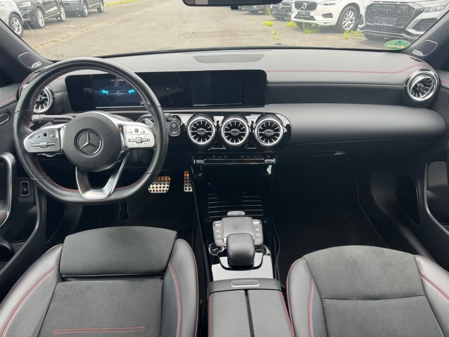CLA 250 4Matic AMG 1.Hand Burmester 19`Allwetter