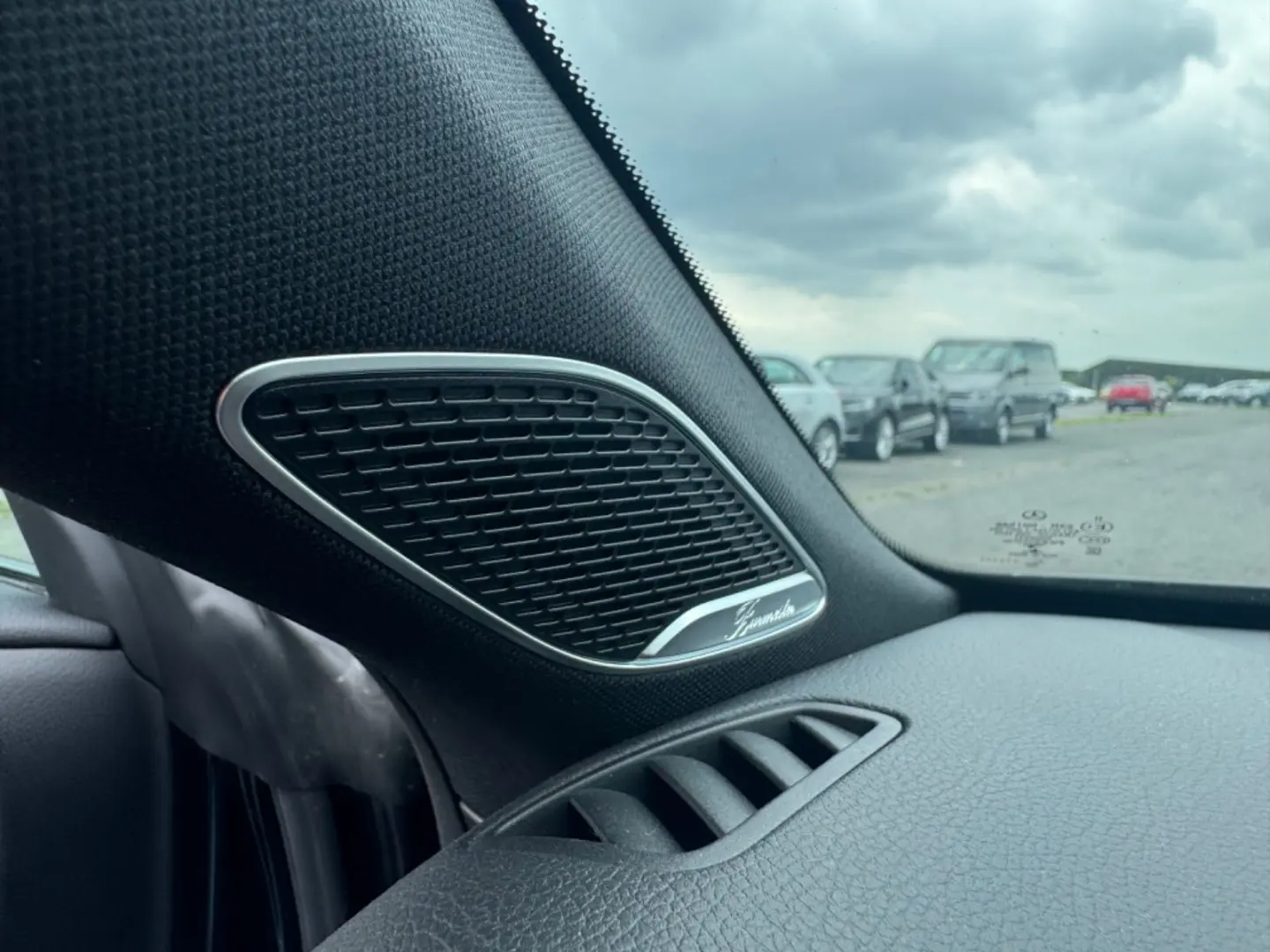 CLA 250 4Matic AMG 1.Hand Burmester 19`Allwetter