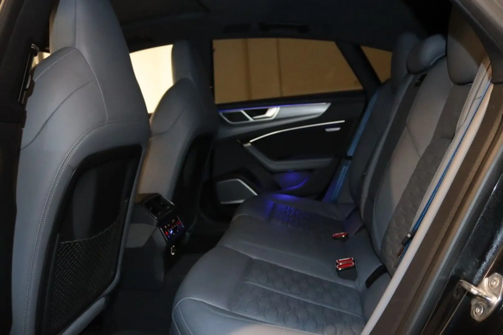 RS7 4.0 TFSI-Keramik-Carbon-Sportabgas-B&O-PANO-
