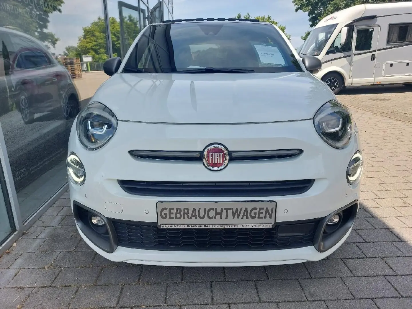 500X Sport Autom. LED Navi SHZ RFK PDC Car Play