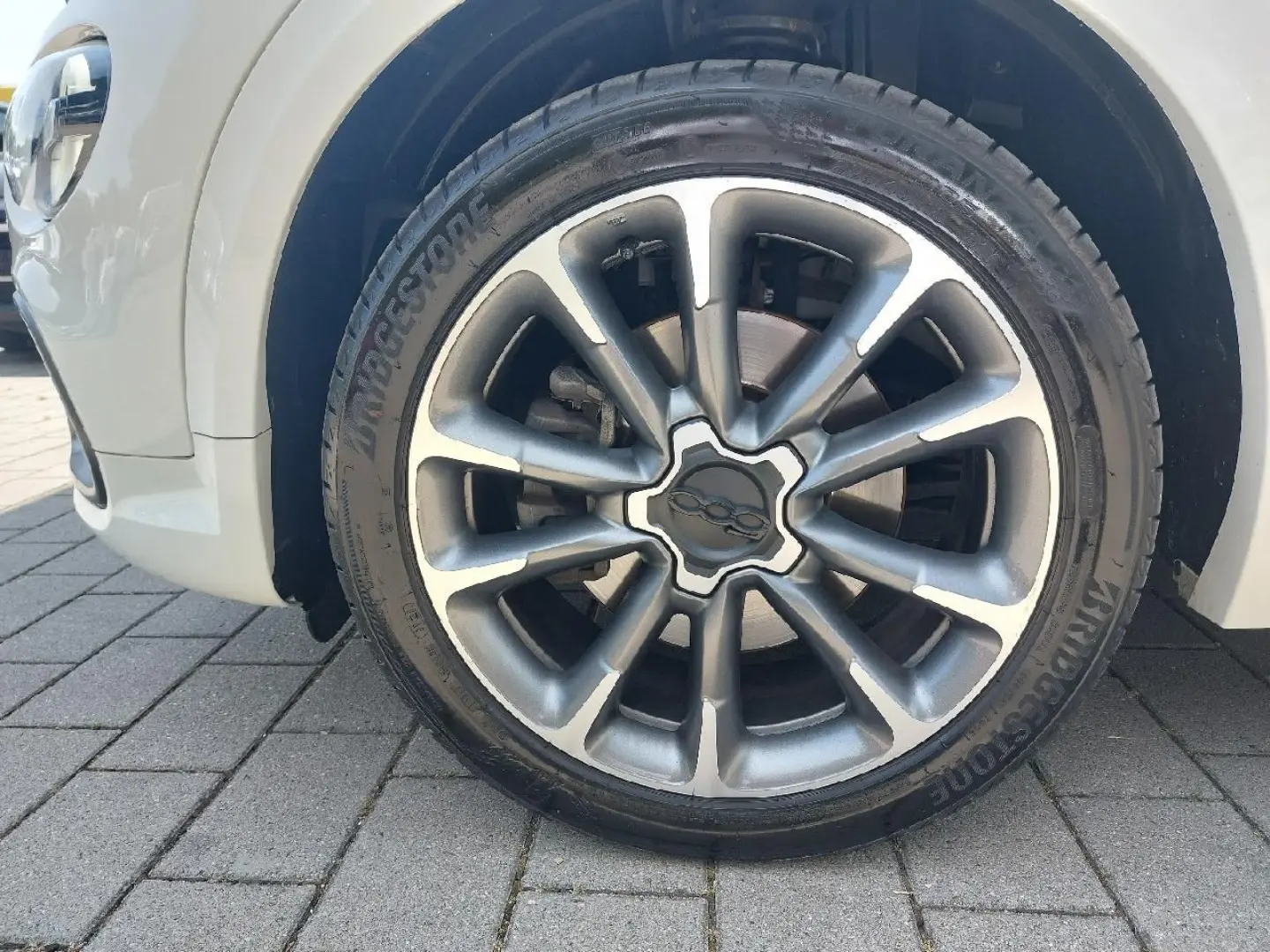 500X Sport Autom. LED Navi SHZ RFK PDC Car Play