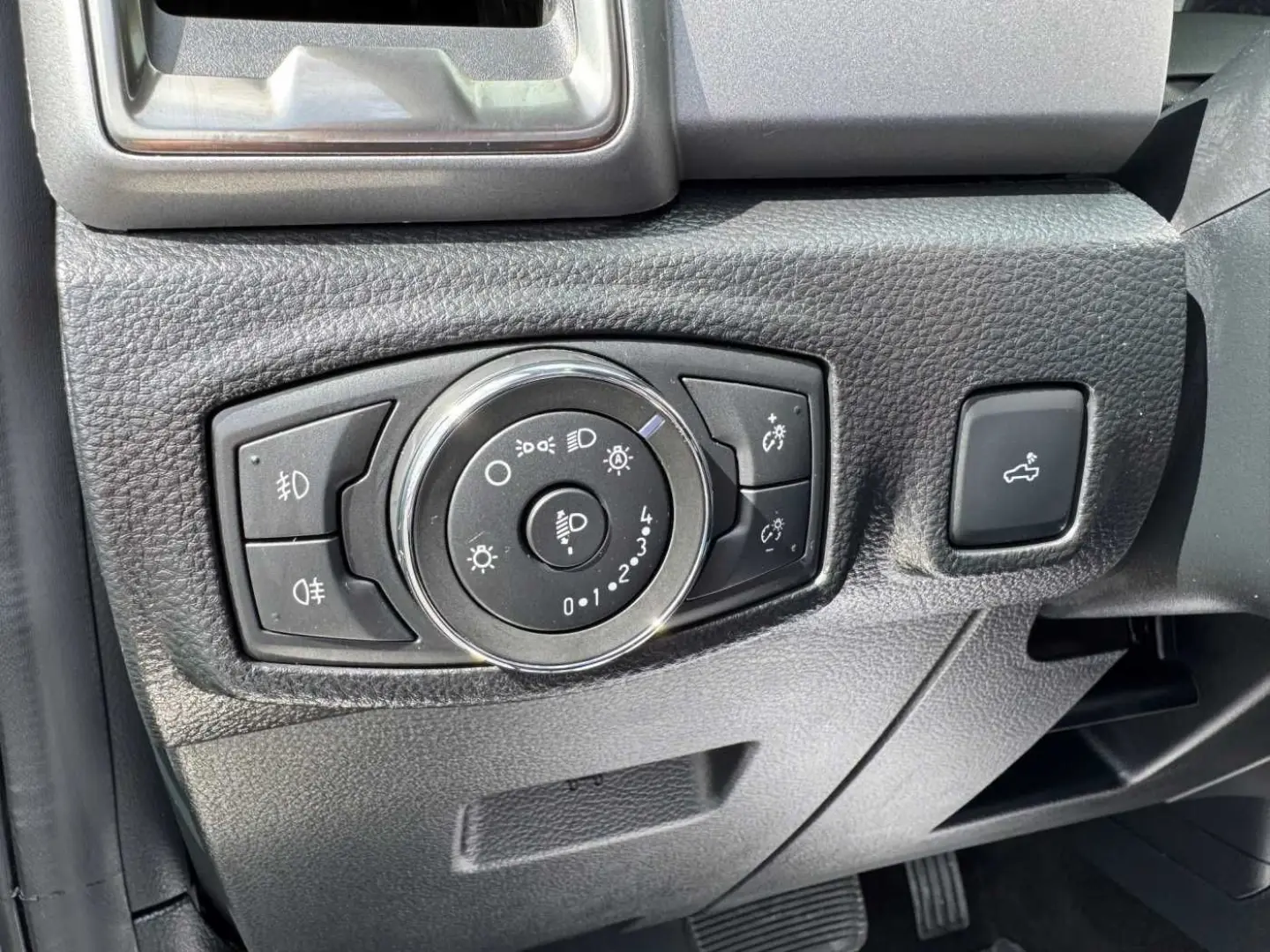 Ranger 2.0 TDCi Limited Extrakabine *AHK, LED, L