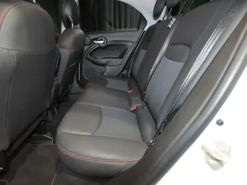 500X 1.5 GSE Mild-Hybrid Basis 4x2 NAVI/KAMERA