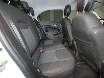 500X 1.5 GSE Mild-Hybrid Basis 4x2 NAVI/KAMERA