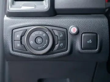 Ranger Panther Raptor DC 4x4 2.0TDCi*LED*NAVI*AH