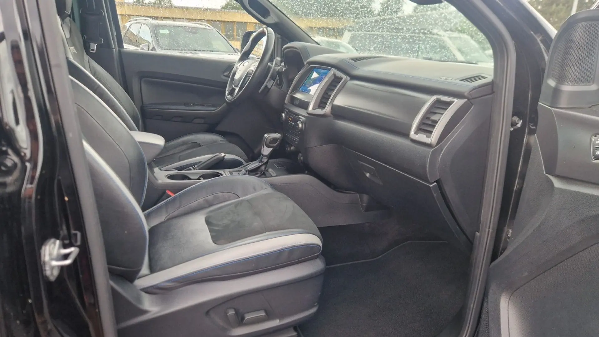 Ford Raptor Doppelkabine 4x4 Navi Kamera Hardtop