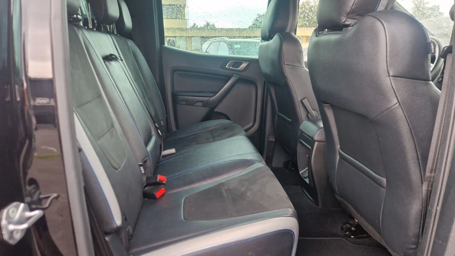 Ford Raptor Doppelkabine 4x4 Navi Kamera Hardtop