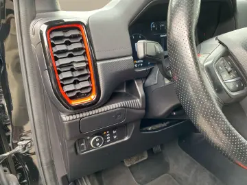 Ranger Raptor 3.0 Ecoboost 4WD ACC PDC SHZ LED